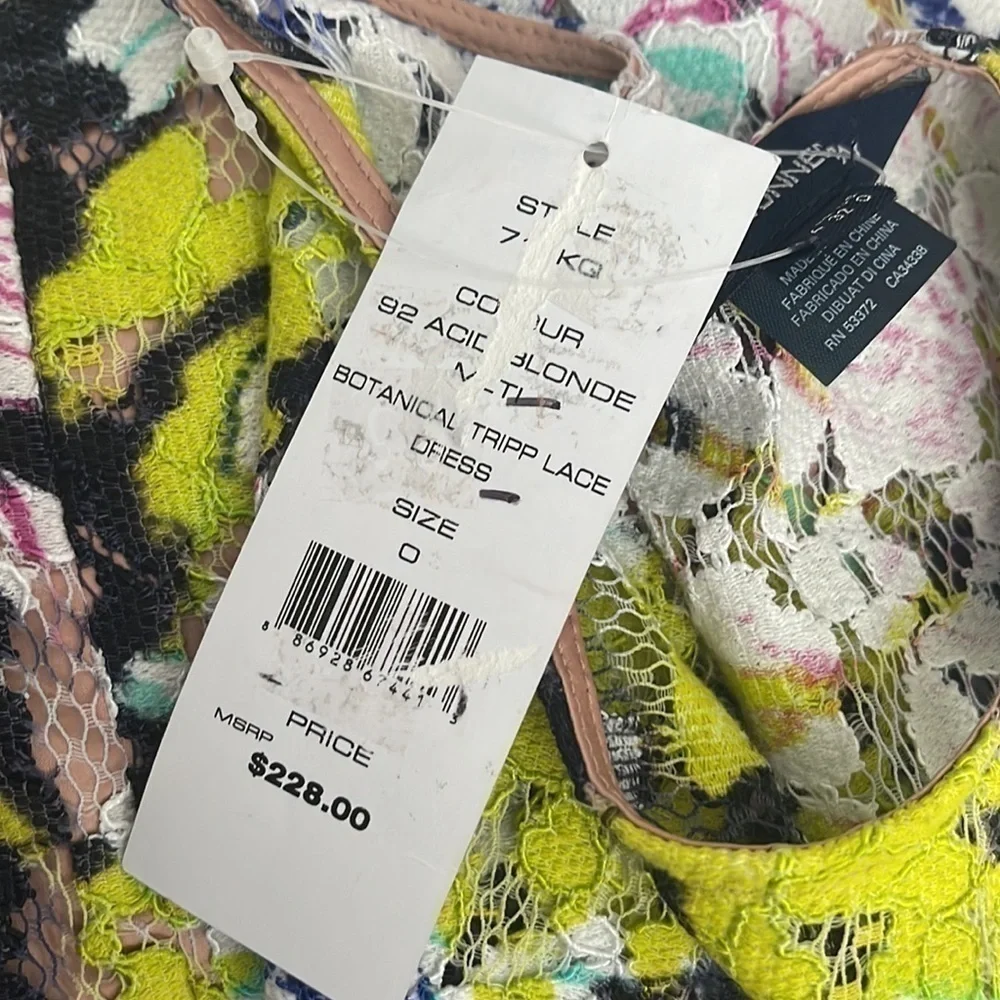 French Connection Acid Blonde Botanical Tripp Lace Dress 💕 - Picture 8 of 8
